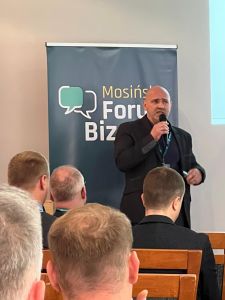 Tomasz Nowicki - Prezes Exactus, prelekcja na Forum Biznesu
